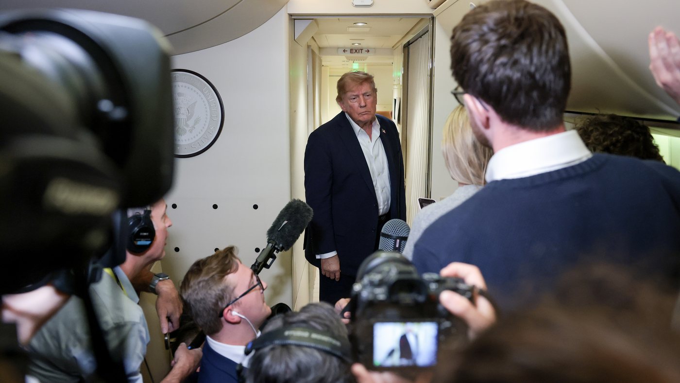 White House Blocks CNN From Air Force One Press Pool for Trump Tennessee Trip