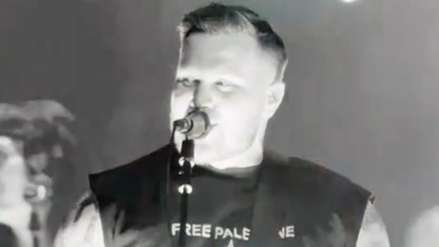 Zach Bryan Wears «Free Palestine» Shirt at Gillette Stadium Show