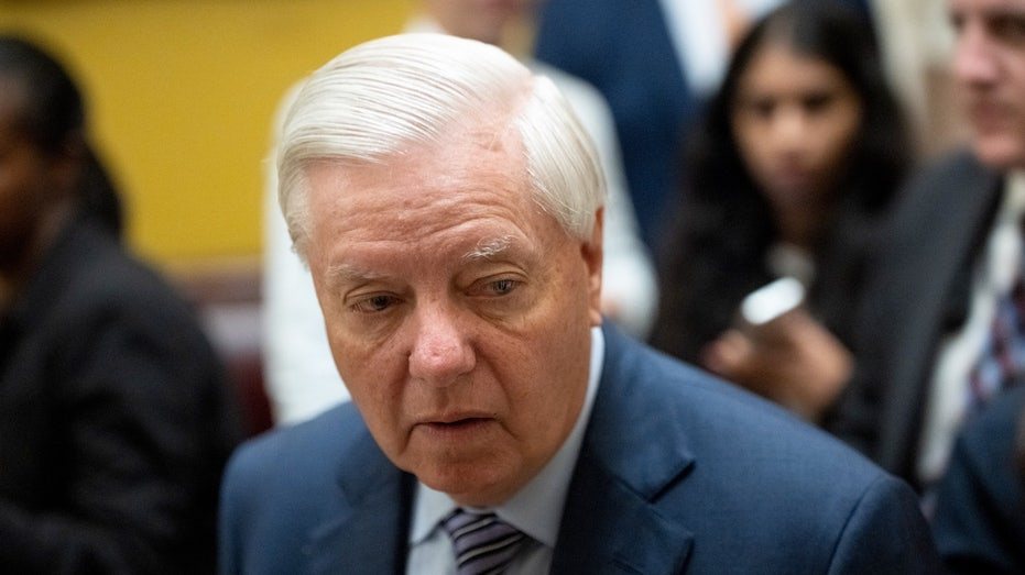 Aortic Dissection Tied to Sen. Lindsey Graham's Death: What to Know About the Silent Killer