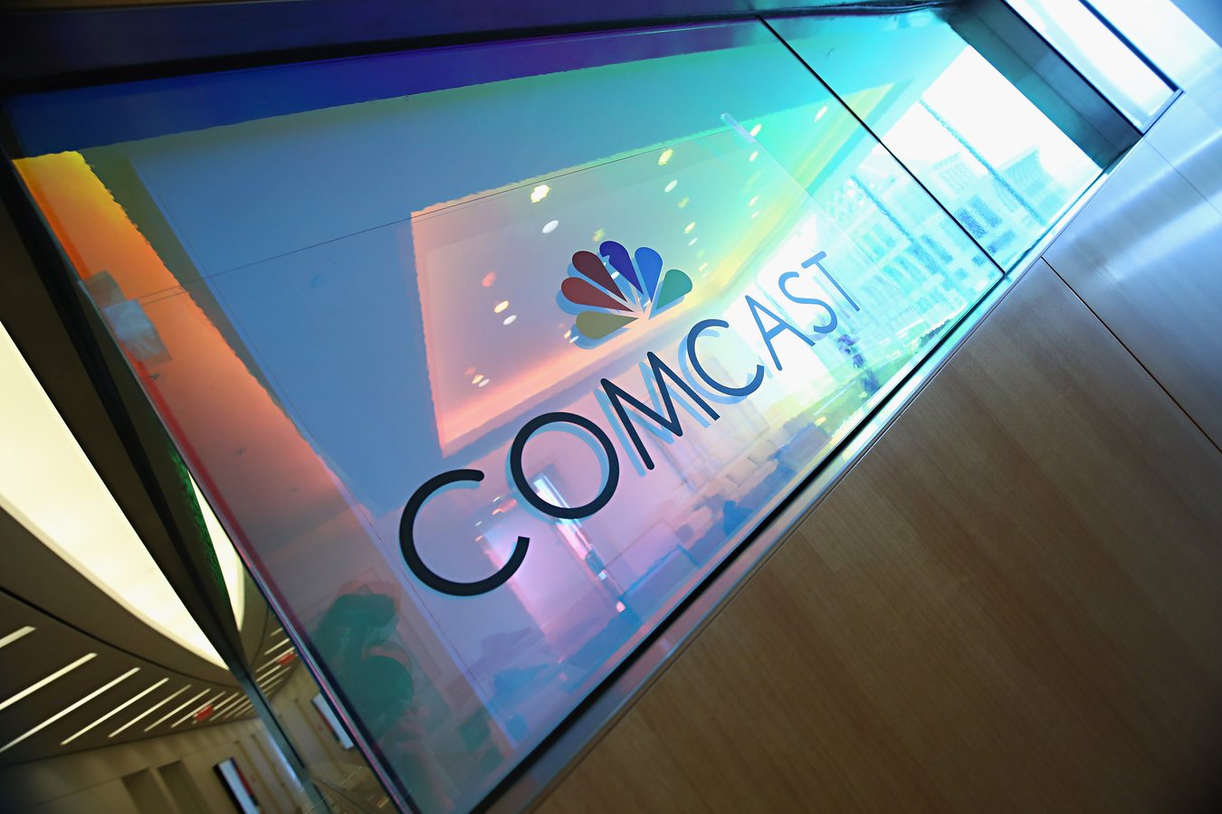 Comcast to Take $1 Billion Q4 Charge as Layoffs Hit Connectivity Unit
