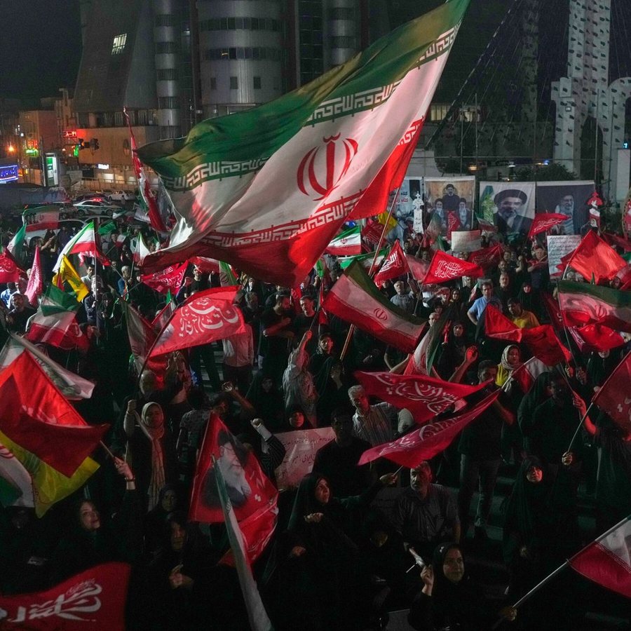 Iran War Live: Fighting Intensifies With Strikes on Critical Infrastructure