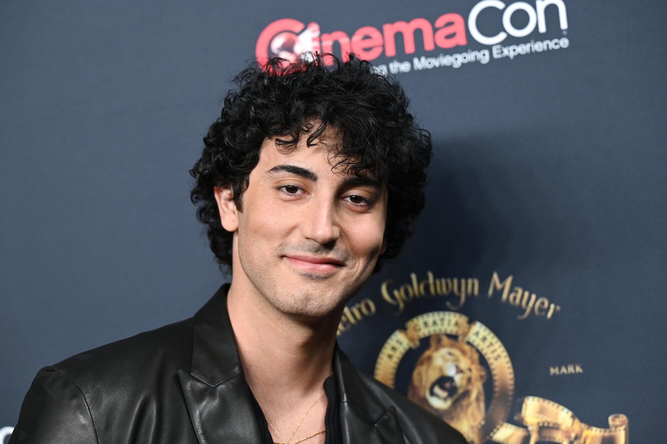 Anthony Ippolito on Playing Rocky, Stallone's Reaction and Hollywood's Need for Raw Stories