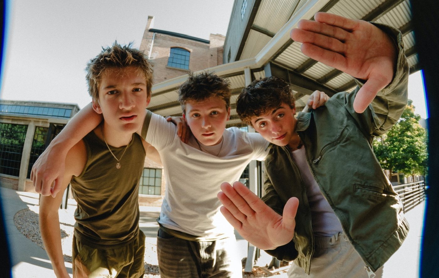 Riff Wood Channel Green Day and Rob Cavallo on New Album 'Butterfly In Black And White'